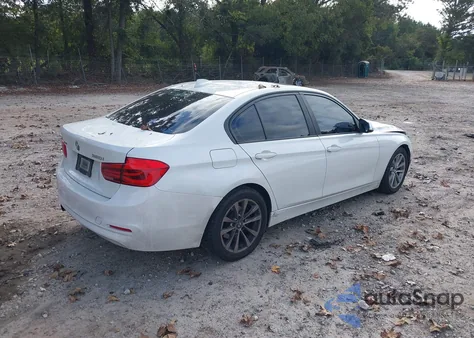 2016 BMW 320I xDrive z USA, uszkodzony, nr VIN WBA8E5G54GNT95023